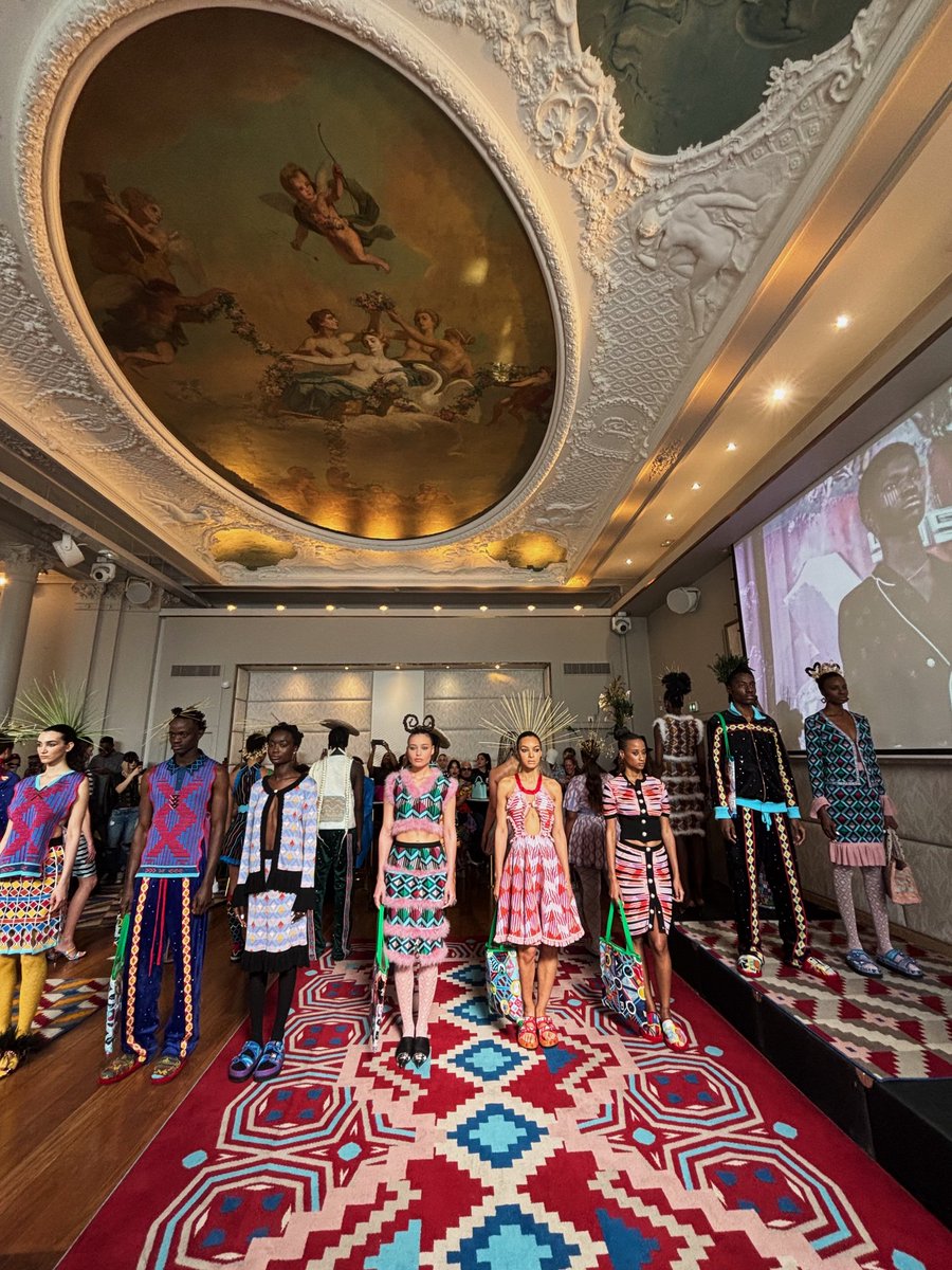 Maxhosa Africa at Paris Fashion Week 🇿🇦 🫱🏽‍🫲🏾 🇫🇷