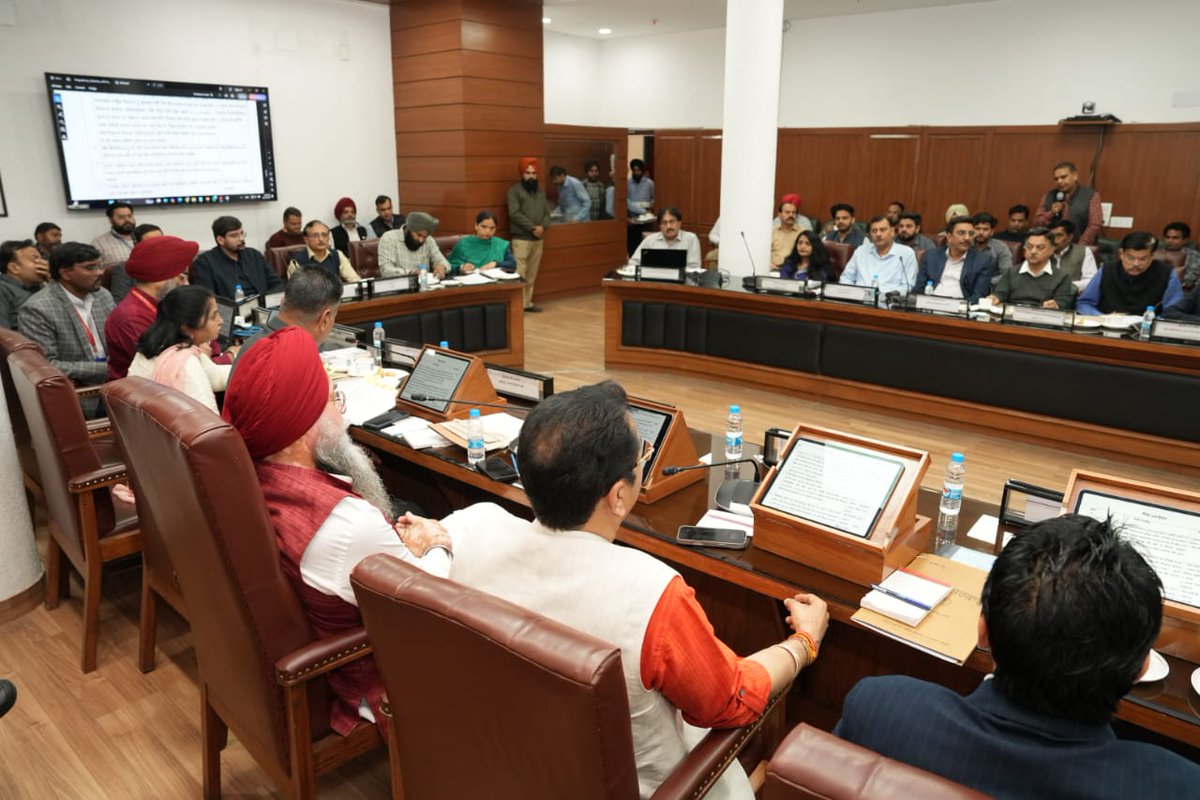 NICMeity's tweet photo. Hon'ble Speaker of the Punjab Vidhan Sabha launched the MLA e-Connect System, comprising a Web Portal and Mobile App, designed and developed by @NICMeity to empower the MLAs of the State Legislative Assembly.
#NICMeitY #DigitalIndia #DigitalAssembly #PaperlessAssembly https://t.co/kG2iCks1Tu