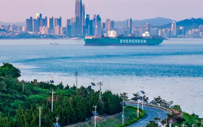 QingdaoWCNA's tweet photo. 🏃Spring is the perfect time to get in shape in #Qingdao West Coast New Area!
🌄🌞Explore gems like Zhushan Forest National Park, Tangdao Bay National Wetland Park, and Cangma Mountain for outdoor exercise in the amazing scenery. Get fit! #QingdaoWCNA #WCNA #SpringInQingdaoWCNA https://t.co/q8Jl37uMGf