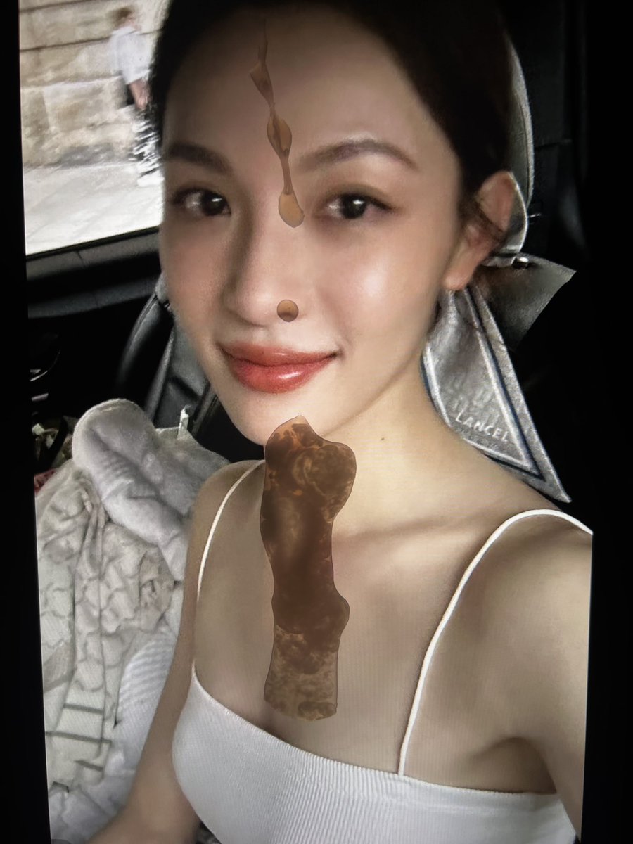 钟楚曦才是娱乐圈顶级的鸡巴套子 盯射榨精脸配上炮架美腿 欲求不满的她也是每次三洞全开 要三个男人一起才能得到满足 看着精液流出仍要把手伸进逼里 扣着骚穴
#钟楚曦 #意淫 #意淫明星 #意淫同学 #意淫朋友 #射屏 #射屏明星 #射屏返图 #射屏女友 #射屏闺蜜 #射屏骚货 #射屏同学 #射屏美女 #射屏身边人