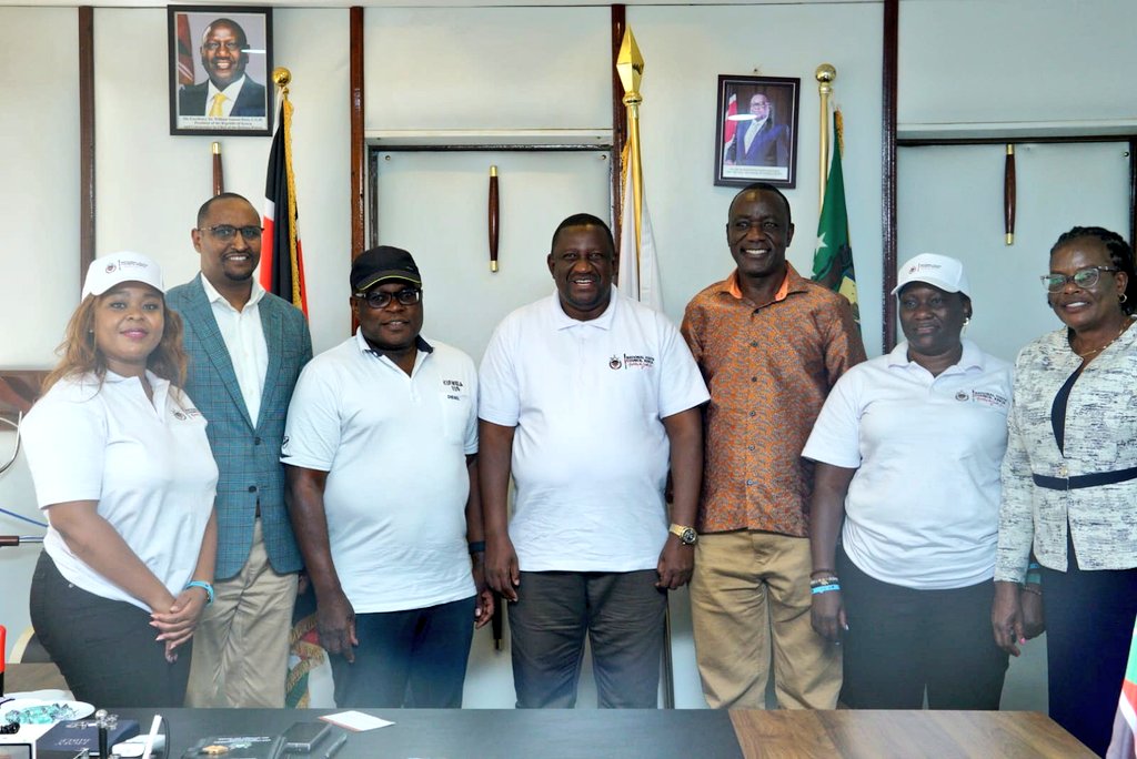 NYC_YouthVoice's tweet photo. When leaders come together, opportunities are unlocked!

NYC YAB Chair @honsophynekoye and NYC Ag. CEO @GloriaWawia joined @moyasa_ke CS Hon. @Waziri_Mvurya, PS @IsmailMaalim19, and other dignitaries for a courtesy call to @BungomaCountyKe Governor @SpeakerKLusaka. https://t.co/R7VThklken