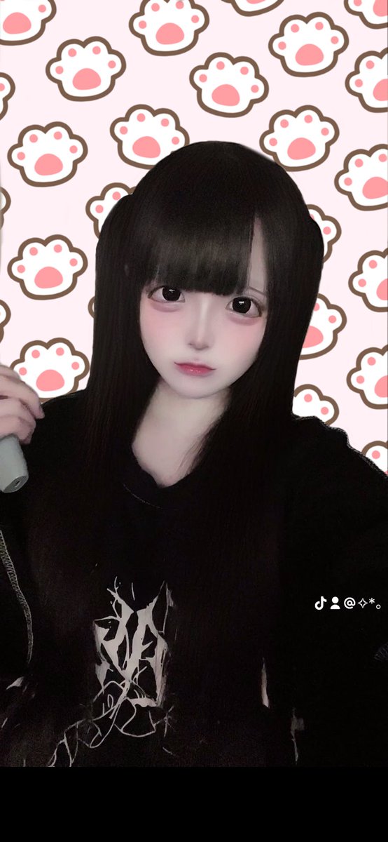 xlrq__'s tweet photo. 来世はねこがいい #自撮り界隈 https://t.co/nQPkU1FTeX