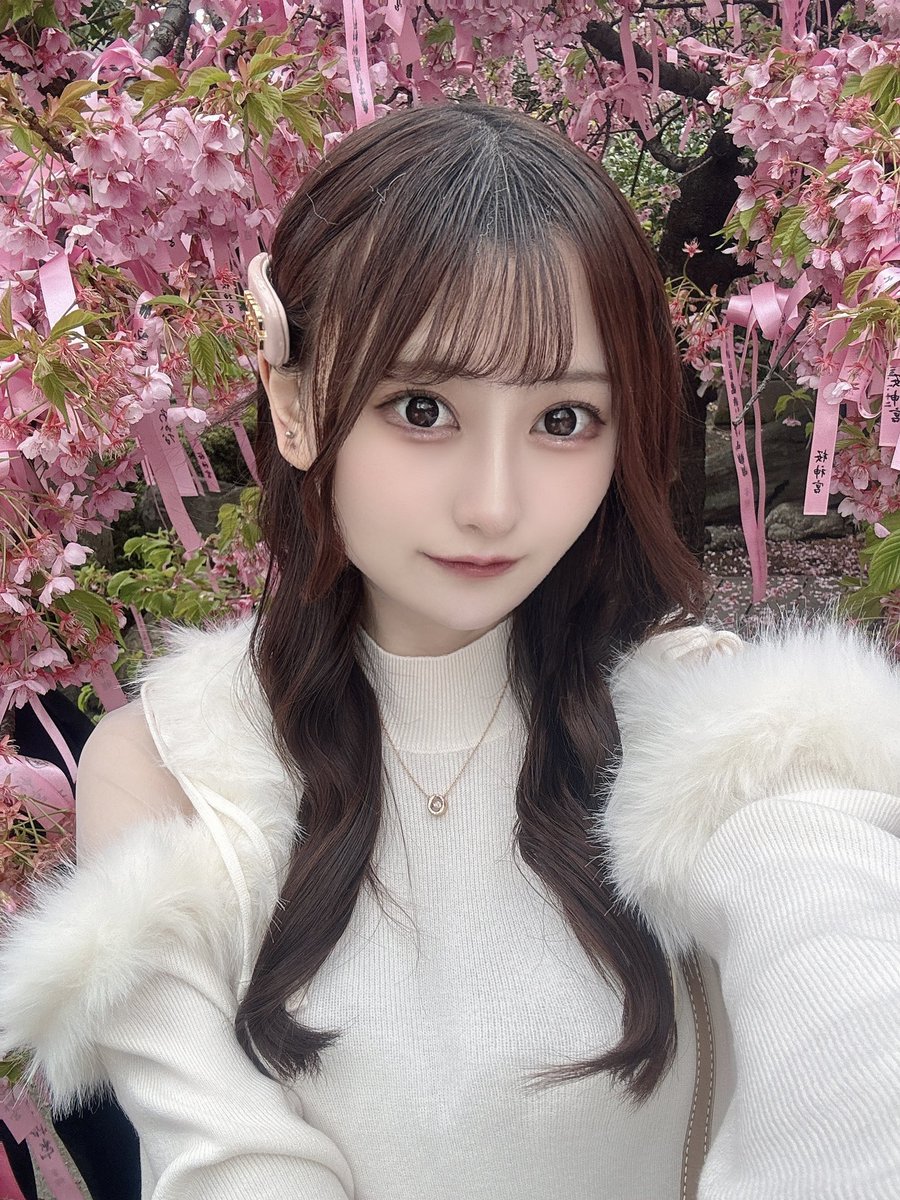 shinguil_ayaka's tweet photo. アイドル 甘えん坊 料理なんでも作ります♡

彼女にしてくれますか…💓 https://t.co/J6WkYRuNdh