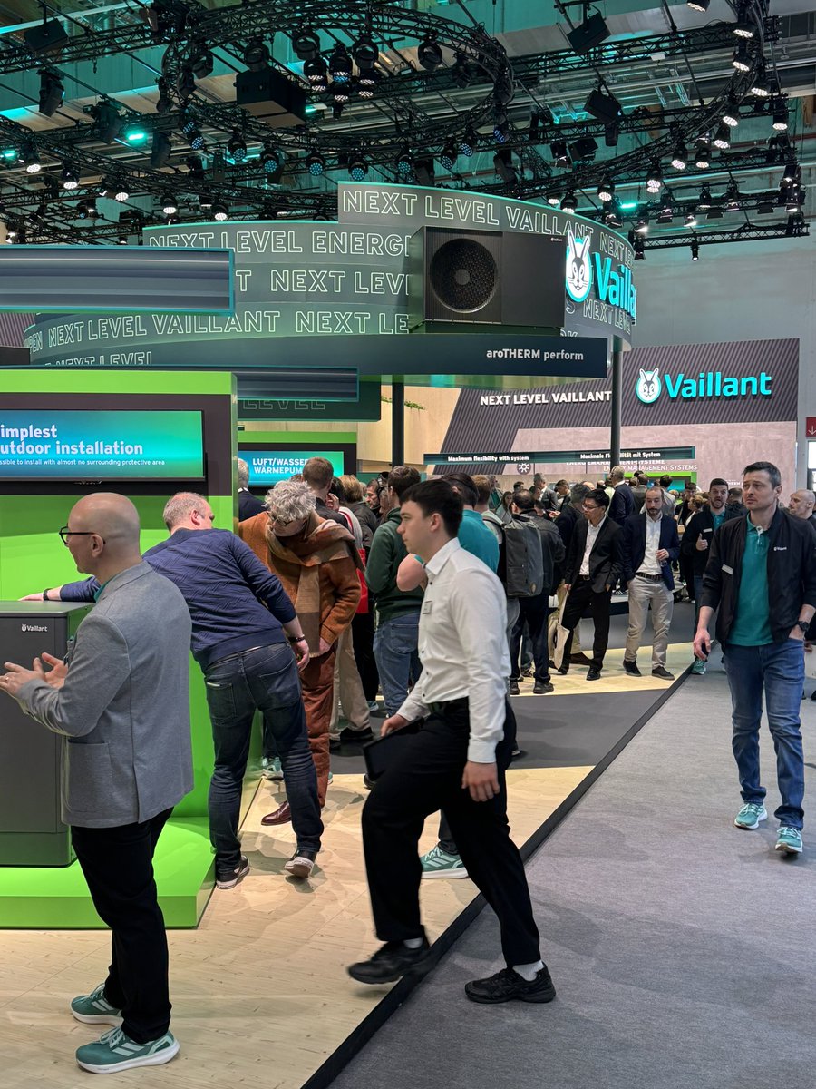 Fabrikanten presenteren duurzame HVAC-oplossingen ♨️🌍♻️

💡 Te ontdekken:
✅ Electricity-based Heating Systems
✅ Biomass Heating Systems
✅ Local &amp; District Heating
✅ Gas- &amp; Liquid-based Heating Systems

#ISH25 #ISHFrankfurt #HVAC #Verwarming  #Oplossingen