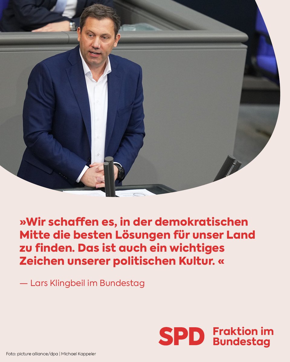 SPD-Fraktion im Bundestag (@spdbt) on Twitter photo Dass die Grundgesetzänderung von einer überwältigenden Mehrheit des Parlaments getragen wird, sei ein starkes Signal, so <a href="/larsklingbeil/">Lars Klingbeil 🇪🇺</a>. Vielleicht unterscheide uns das von anderen Ländern, wo Extremisten und Populisten erblühen. Dass die Grundgesetzänderung von einer überwältigenden Mehrheit des Parlaments getragen wird, sei ein starkes Signal, so <a href="/larsklingbeil/">Lars Klingbeil 🇪🇺</a>. Vielleicht unterscheide uns das von anderen Ländern, wo Extremisten und Populisten erblühen.
