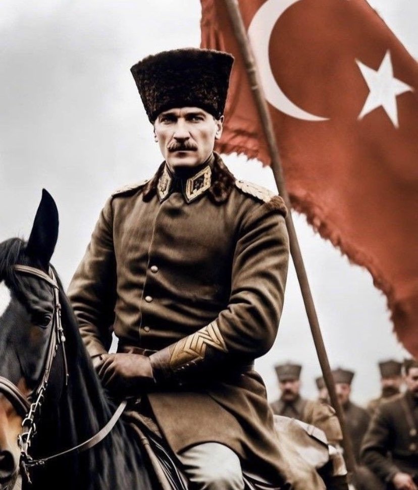 “Çanakkale geçilmez!” 🇹🇷🇹🇷🇹🇷

Çanakkale Zaferi'nin 110. yılında.
Gazi Mustafa Kemal Atatürk başta olmak üzere vatan toprağı için canlarını siper eden tüm şehitlerimizi ve gazilerimizi minnetle anıyorum.