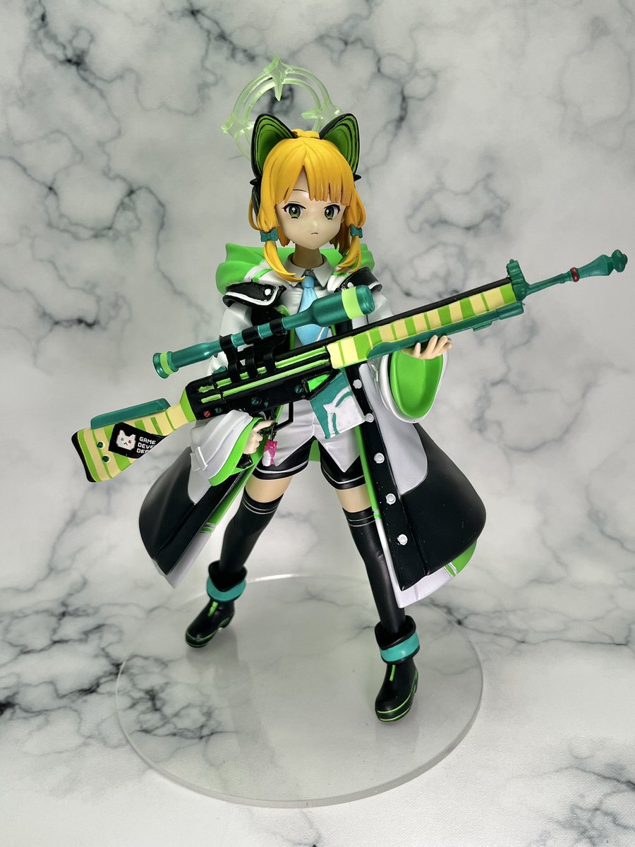 ろりこ tweet media