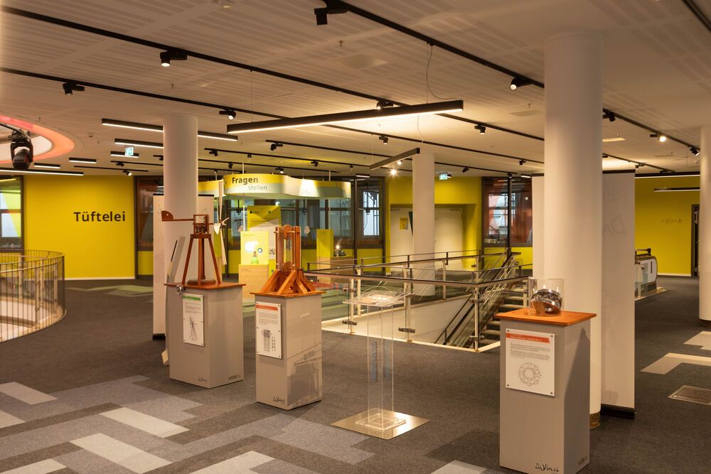 Hybride Telefonanlagen – analog &amp; digital clever kombiniert!
AGFEO  zeigt in der Wissenswerkstadt Bielefeld, wie Unternehmen flexible Kommunikationslösungen nutzen können – von klassischer Telefonie bis hin zur IP-Integration.
 ➡️ it-business.de/agfeo-in-der-w…
(Gesponsert)