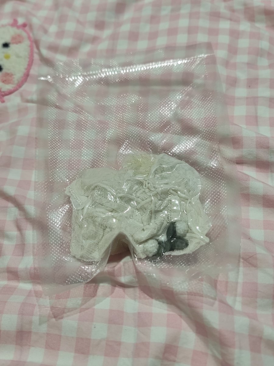 福利姬阿秋sensei分享的黄推图片3 - 网红私拍内容