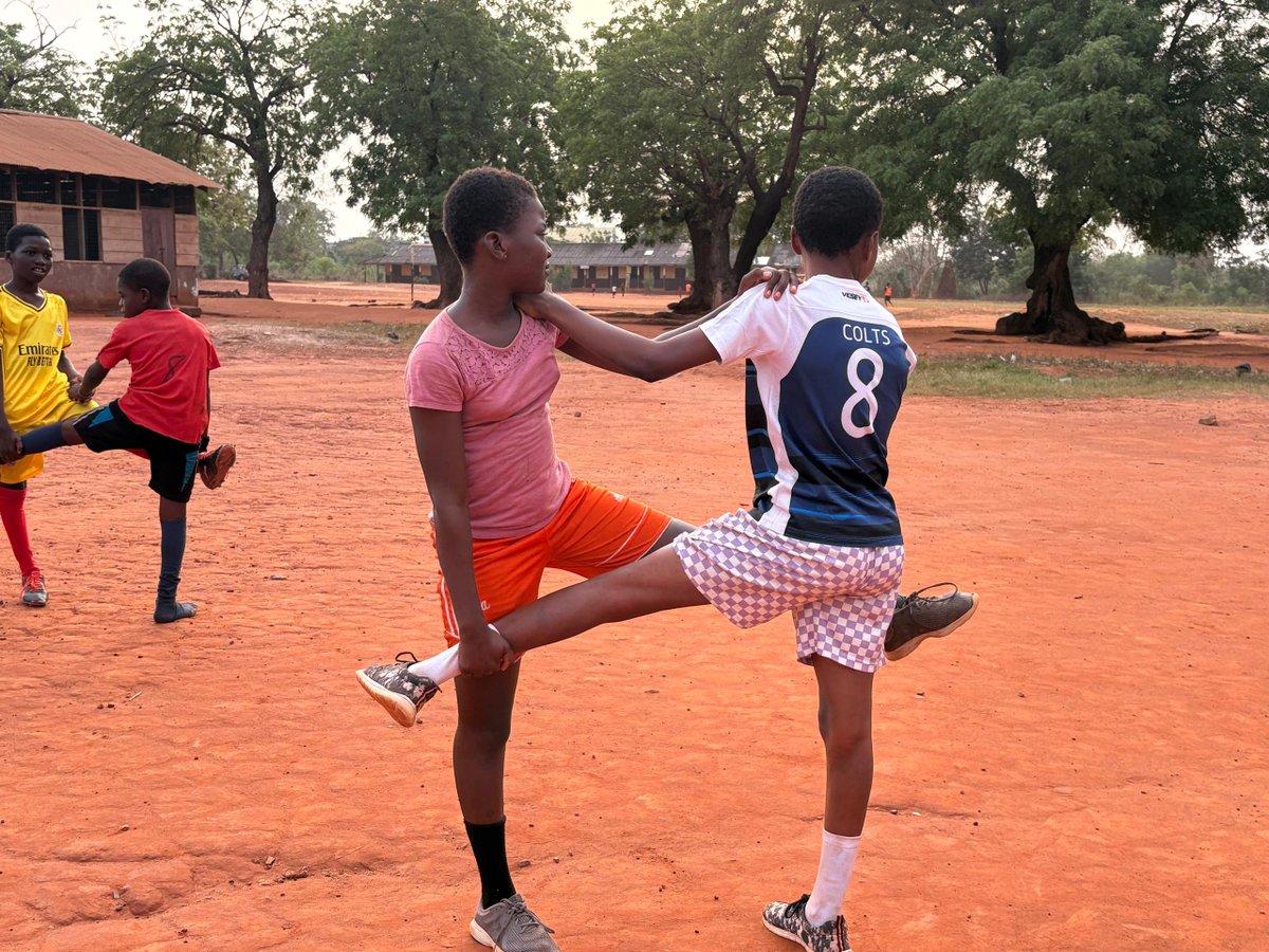 Fafaliorg's tweet photo. At Fafali's Fit4Fun program, we create a safe, engaging space for underserved children, using fun athletic drills to keep them active, healthy, and confident.
👉Partner with us or donate here: https://t.co/lFzMUrQawy
#Activelifestylebrands Bobo #ActiveKids Ghana #HealthyFuture https://t.co/7urmPdwEzY