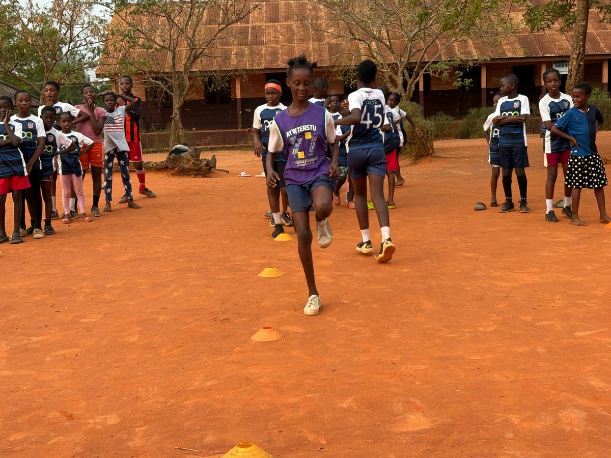 Fafaliorg's tweet photo. At Fafali's Fit4Fun program, we create a safe, engaging space for underserved children, using fun athletic drills to keep them active, healthy, and confident.
👉Partner with us or donate here: https://t.co/lFzMUrQawy
#Activelifestylebrands Bobo #ActiveKids Ghana #HealthyFuture https://t.co/7urmPdwEzY