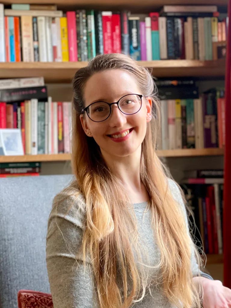 .<a href="/torbooks/">Tor Books</a> has signed The Forest on the Edge of Time, a 'terrific' debut by former BookBrunch reporter <a href="/JasminKirkbride/">Dr Jasmin Kirkbride</a>

bookbrunch.co.uk/page/article-d…  (£)