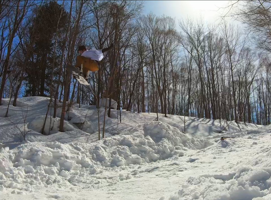manabugu's tweet photo. 今シーズン写真一枚も撮ってないから、
昨シーズンのベストショットを貼った。
(buddy)
#ROME
#SALOMON
#UNION
#Snowboards https://t.co/MJfgwkwB0h