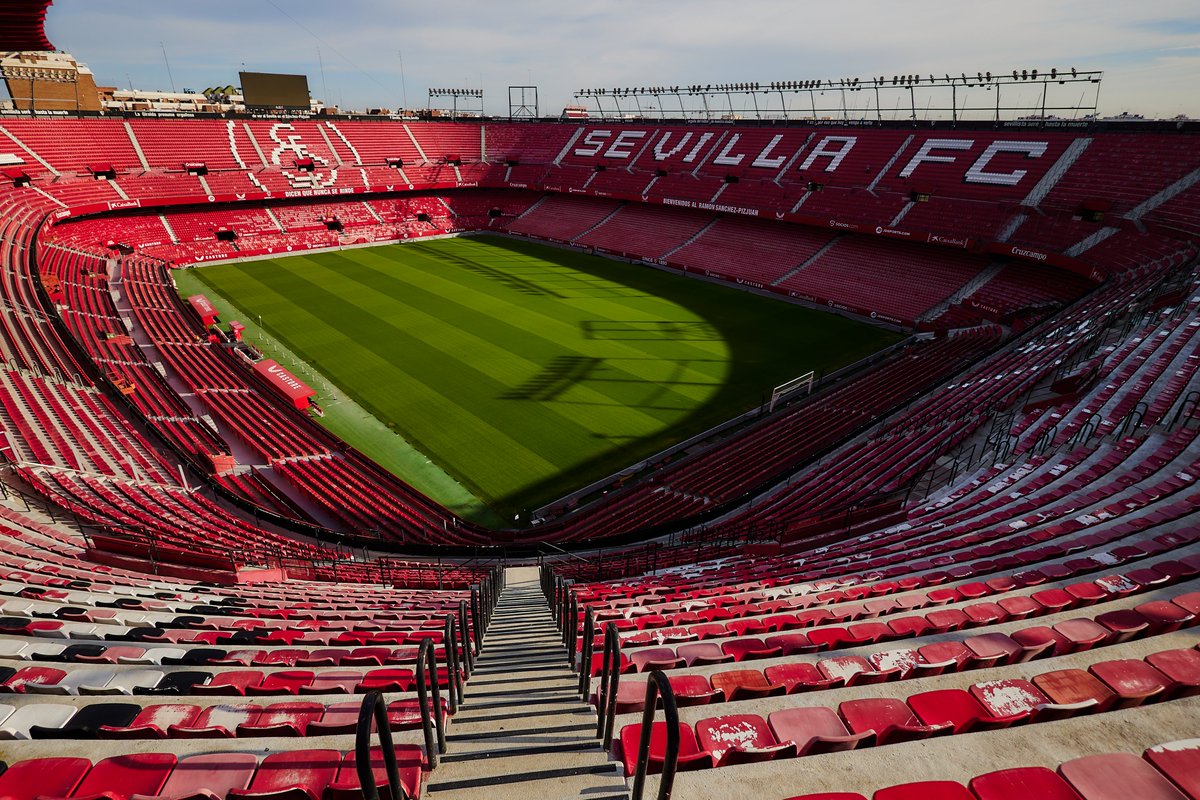 iberos_cf's tweet photo. Iberos CF jugará la "Sevilla FC European Cup" el día 31 de mayo de 2025 en el Estadio Ramón Sánchez Pizjuán ante los clubes de exhibición Internacional FC de Santander y Valencia EC. El torneo tendrá un formato triangular con dos partidos de 50 minutos. https://t.co/3Bk4Fc8x1W