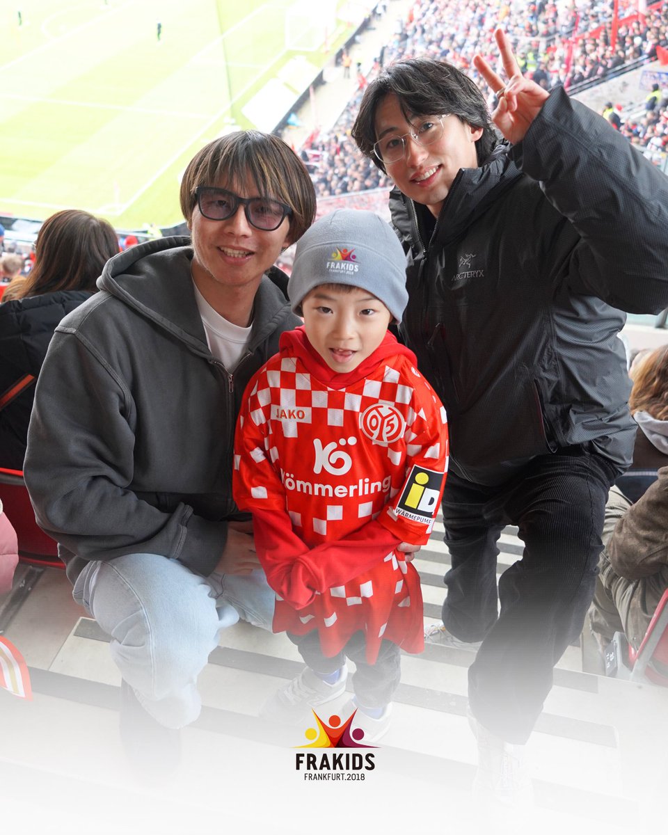 frakids2018's tweet photo. 6️⃣❤️🤍

観戦ツアーのビンゴ大会で #佐野海舟 選手の直筆サイン入りユニフォームをGET🎁

#FRAKIDS #フラキッズ #サッカー教室 https://t.co/KycltT6KF9