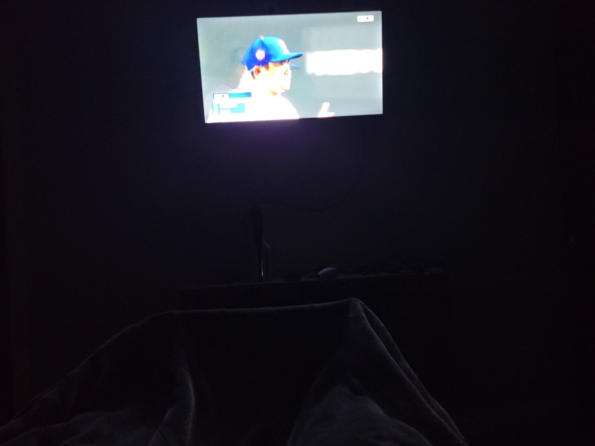 ayo_58's tweet photo. Opening day, 5am baseball.  Life is good.  Go @Cubs go https://t.co/n4wXGYhqAS
