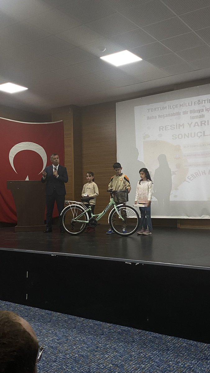 Tripy-Erzurum Köy Okulları resim yarışmasında dereceye giren öğrencimizi tebrik ederiz. 
<a href="/GundesVe/">🇹🇷</a> 
<a href="/lokmanyagiz25/">LOKMAN YAĞIZ</a> 
<a href="/MemTortum/">Tortum İlçe MEM</a> 
<a href="/fatihbayramia/">Fatih Bayram</a> 
<a href="/TortumKymkmligi/">Tortum Kaymakamlığı</a>