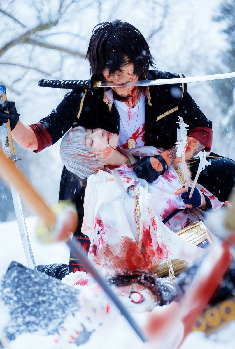 gingareina's tweet image. 俺がお前を
　折らせたりしない

꧁┈┈┈┈┈┈┈┈┈┈┈┈┈┈꧂
鶴丸国永　大倶利伽羅　cos