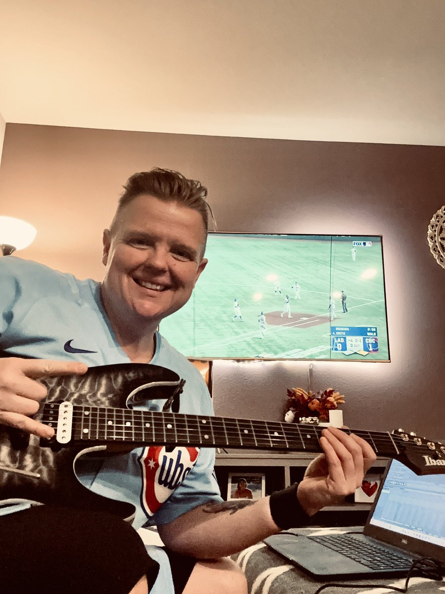 Erin Detherage tweet media