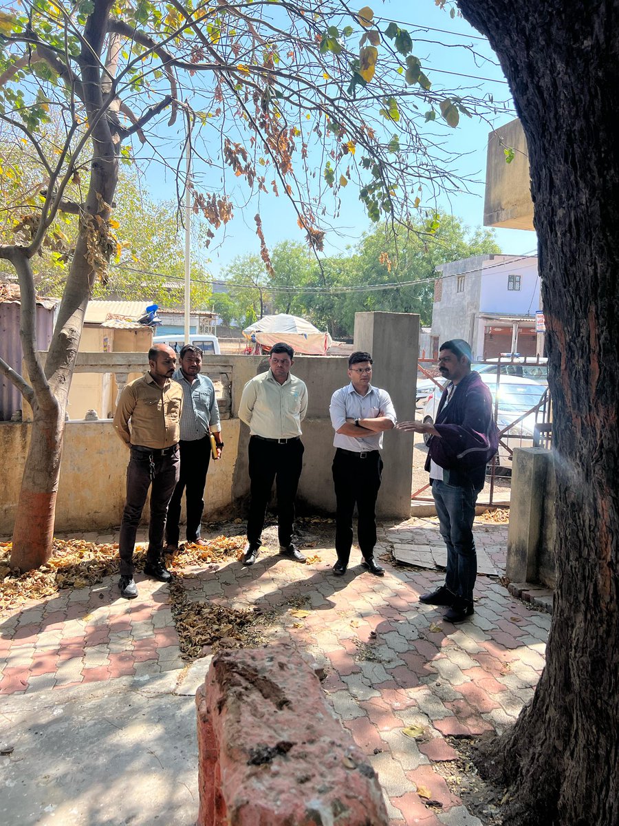 આજ રોજ અત્રેના જીલ્લાના ધોલેરા તાલુકાનાં ભડિયાદ અને શેલા ગ્રામ પંચાયતની મુલાકાત લીધી. 
<a href="/CMOGuj/">CMO Gujarat</a> <a href="/InfoGujarat/">Gujarat Information</a> <a href="/infoahdgog/">Info Ahmedabad GoG</a>