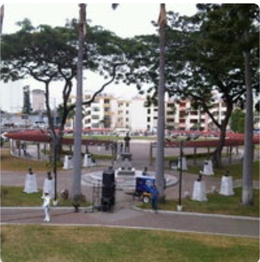 tvillon's tweet photo. @armada_ecuador un año cerrado este parque hermoso por motivos de seguridad. Es una pena no vean otra alternativa de control, como se pierde valor por compartir espacios verdes para niños y mayores. un lugar con reseñas históricas, hoy todo alambrado con púas.Cómo afean la ciudad https://t.co/oEkqULip04
