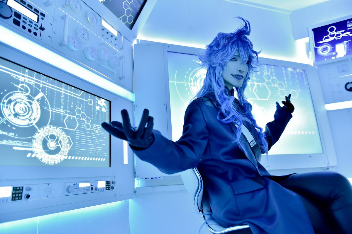 ツイステ「めでたい〜ずっと大好きツイステ!!5周年おめでとうございます!Photo おーし」|🌿じょにた🌿のイラスト