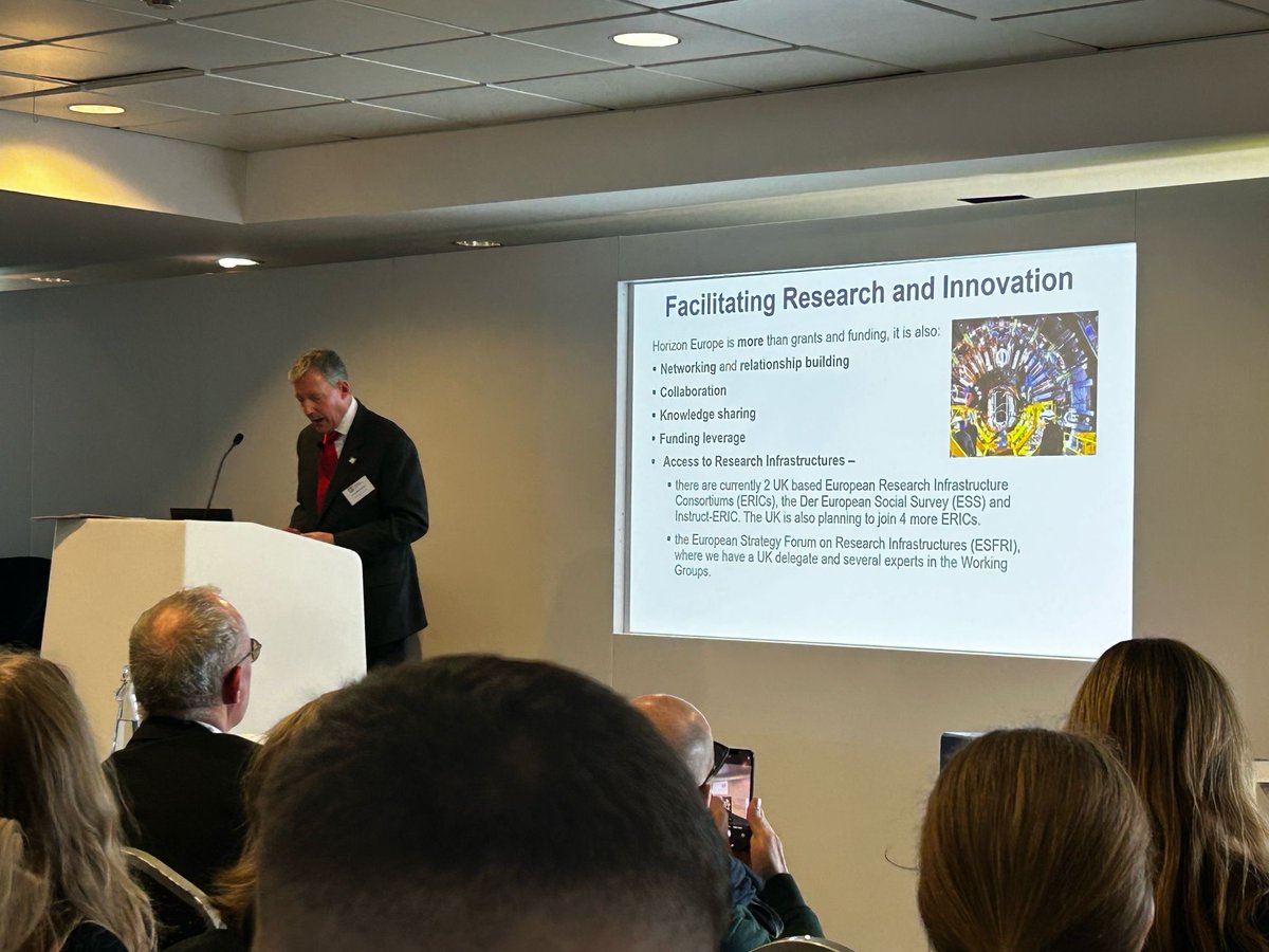 Prof Christopher Smith speaking on the importance and value of UK association to Horizon Europe, and highlighting the significance of research infrastructures as part of Horizon #HorizonEU