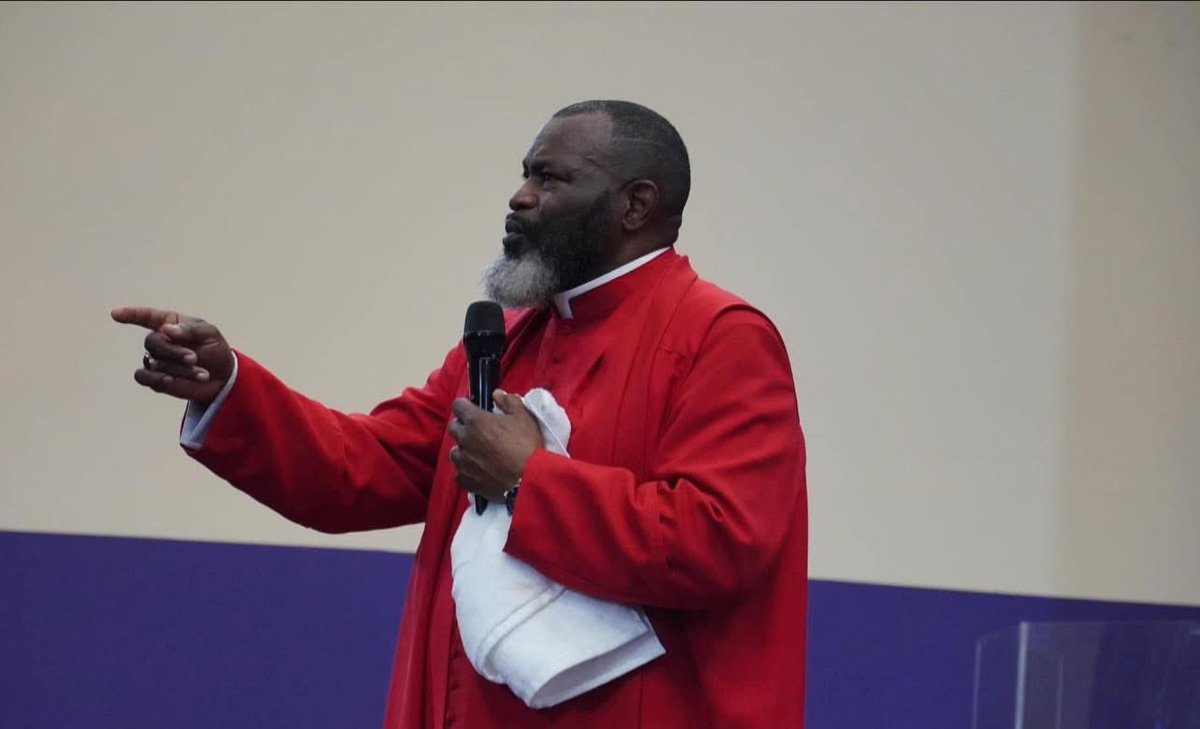 S/O 🎉🎊Happy Birthday🎂🎁 to greatest Bishop, Pastor and Spiritual Father, Bishop JL Williams. I’m so honored to celebrate you on your special and blessed filled day. Thank you for being who you are…always. +MTH