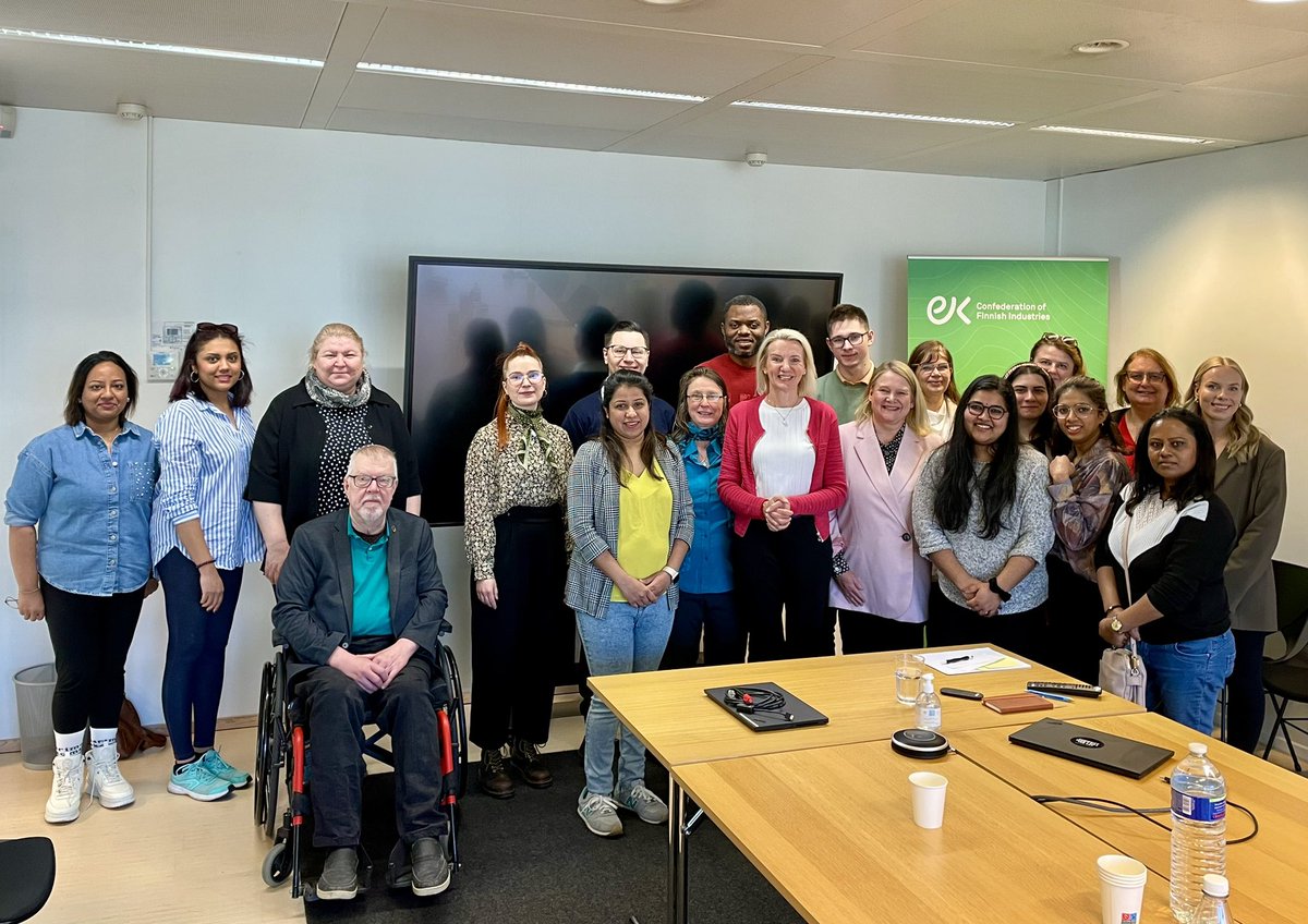 Always so interesting and rewarding to have a discussion with students. Thank you for visiting Häme University of Applied Sciences, HAMK! 
On our agenda today: EU sustainability files, Green Omnibus regulation simplification package, EU advocacy work. Welcome back at any time! 😊