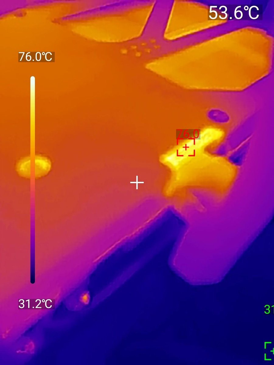 Cổng 16 pin của Lian Li Strimmer Wireless lên đến 76 độ khi sử dụng với GeForce RTX 5090 32G VENTUS 3X OC

#5090 #RTX5090 #LianLi