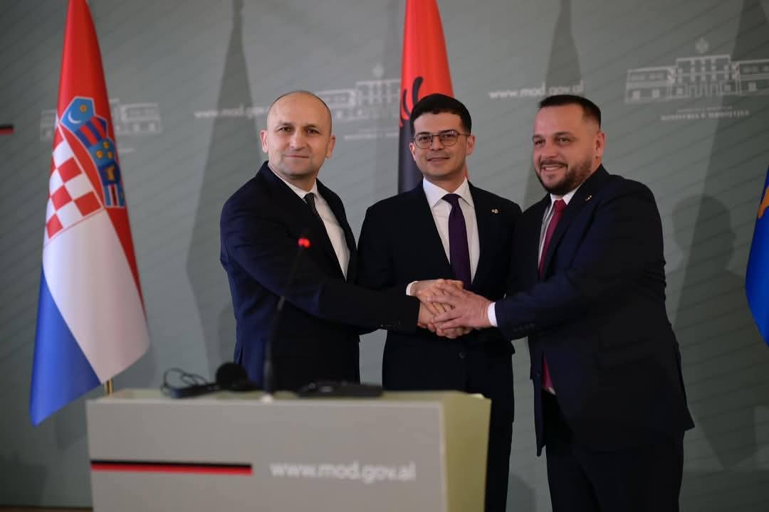 Ejup Maqedonci (@ejupmaqedonci) on Twitter photo Today in Tirana, signed a trilateral declaration, with my two counterparts and friends, <a href="/pvengu/">Pirro Vengu</a> and <a href="/ivananusic12/">Ivan Anušić</a>.
Together with Albania and Croatia, Kosovo is stronger, the region is safer, and peace is more sustainable.
🇽🇰🤝🇦🇱🇭🇷 Today in Tirana, signed a trilateral declaration, with my two counterparts and friends, <a href="/pvengu/">Pirro Vengu</a> and <a href="/ivananusic12/">Ivan Anušić</a>.
Together with Albania and Croatia, Kosovo is stronger, the region is safer, and peace is more sustainable.
🇽🇰🤝🇦🇱🇭🇷