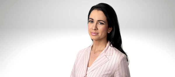 Otetaanko optinen ala hyvinvointialueilla tosissaan? Yhteistyön lisääminen optikkoliikkeiden kanssa voisi vapauttaa julkisen puolen resursseja, nopeuttaa tutkimuksiin pääsyä ja lyhentää hoitojonoja. Pohtii <a href="/ELintonen/">Emmi Lintonen</a> blogitekstissään. ➡️bit.ly/4iRQR8u
#silmäterveys