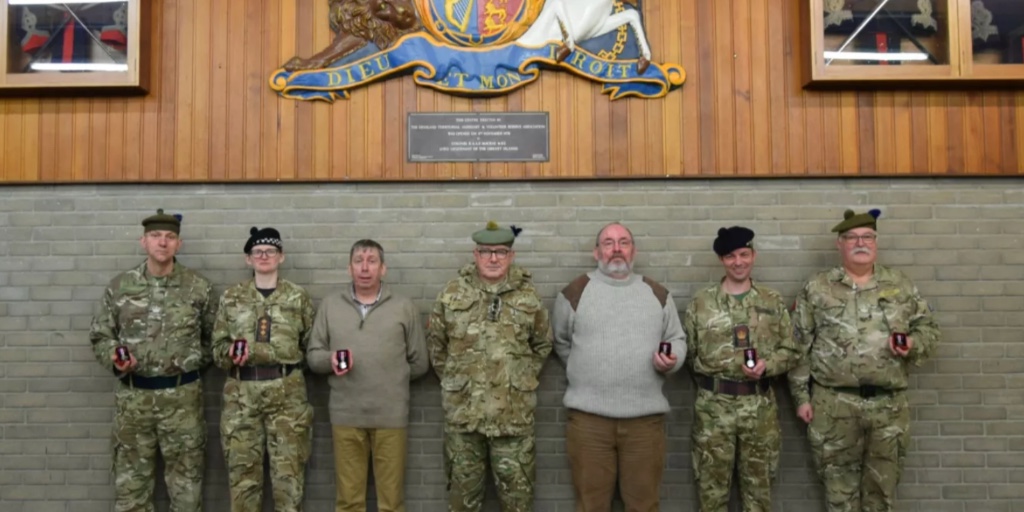 Highland Reserve Forces' and Cadets' Association (@hrfca) on Twitter photo The Commandant of <a href="/1hldrsacf/">1st Battalion The Highlanders Army Cadet Force</a>, Colonel Tim Martin, has been visiting Battalion Detachments and Companies to meet #cadets and adults and to present Coronation Medals: hrfca.co.uk/news/commandan…. 👏🎖️👏
<a href="/ArmyCadetsUK/">Army Cadets UK</a> <a href="/ArmyCadetsScot/">Army Cadets in Scotland</a> <a href="/PoppyLegion/">Royal British Legion</a> The Commandant of <a href="/1hldrsacf/">1st Battalion The Highlanders Army Cadet Force</a>, Colonel Tim Martin, has been visiting Battalion Detachments and Companies to meet #cadets and adults and to present Coronation Medals: hrfca.co.uk/news/commandan…. 👏🎖️👏
<a href="/ArmyCadetsUK/">Army Cadets UK</a> <a href="/ArmyCadetsScot/">Army Cadets in Scotland</a> <a href="/PoppyLegion/">Royal British Legion</a>
