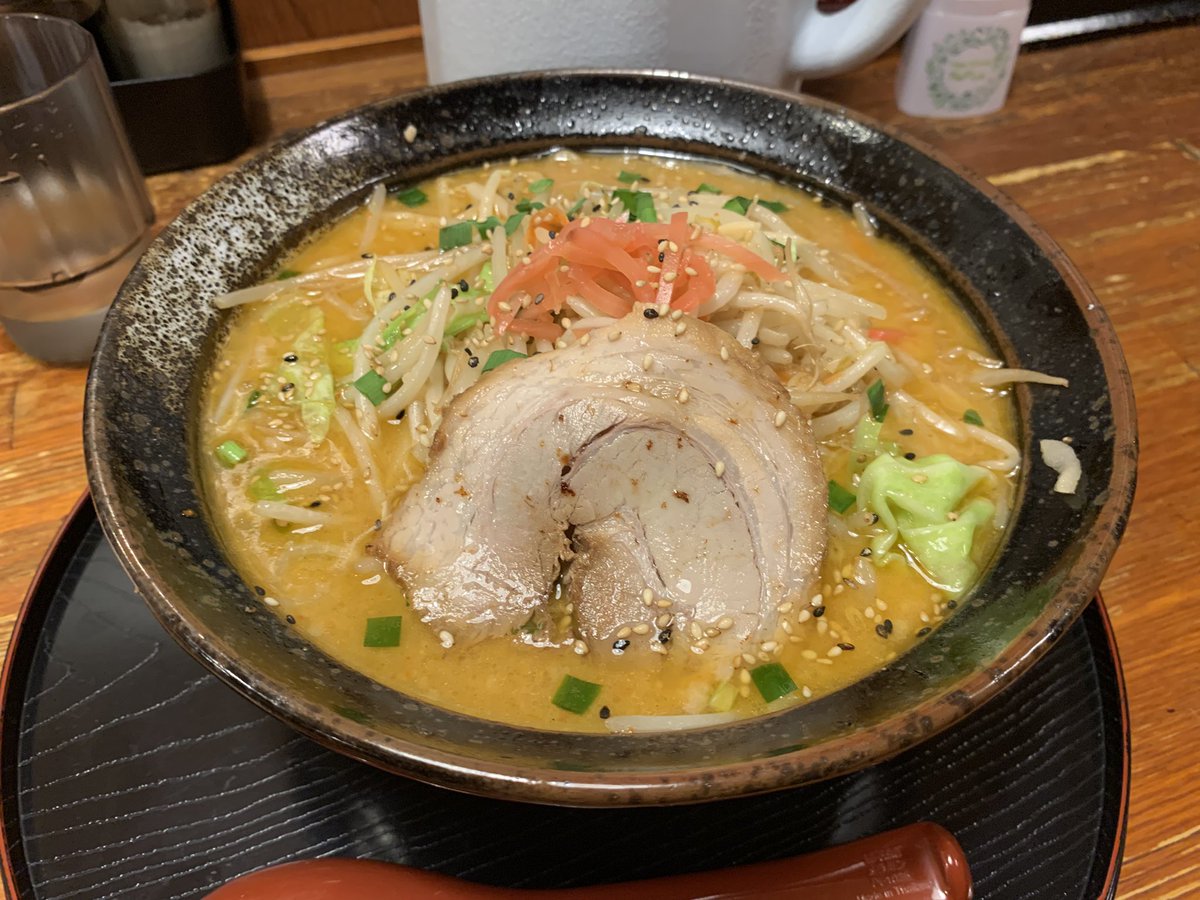 Game_and_Lunch's tweet photo. ゲーム &amp; ディナー https://t.co/beDinWgyHI