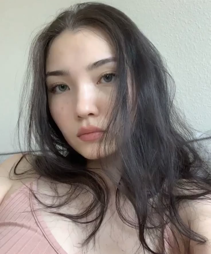 Dia. Vou cortar o cabelo.