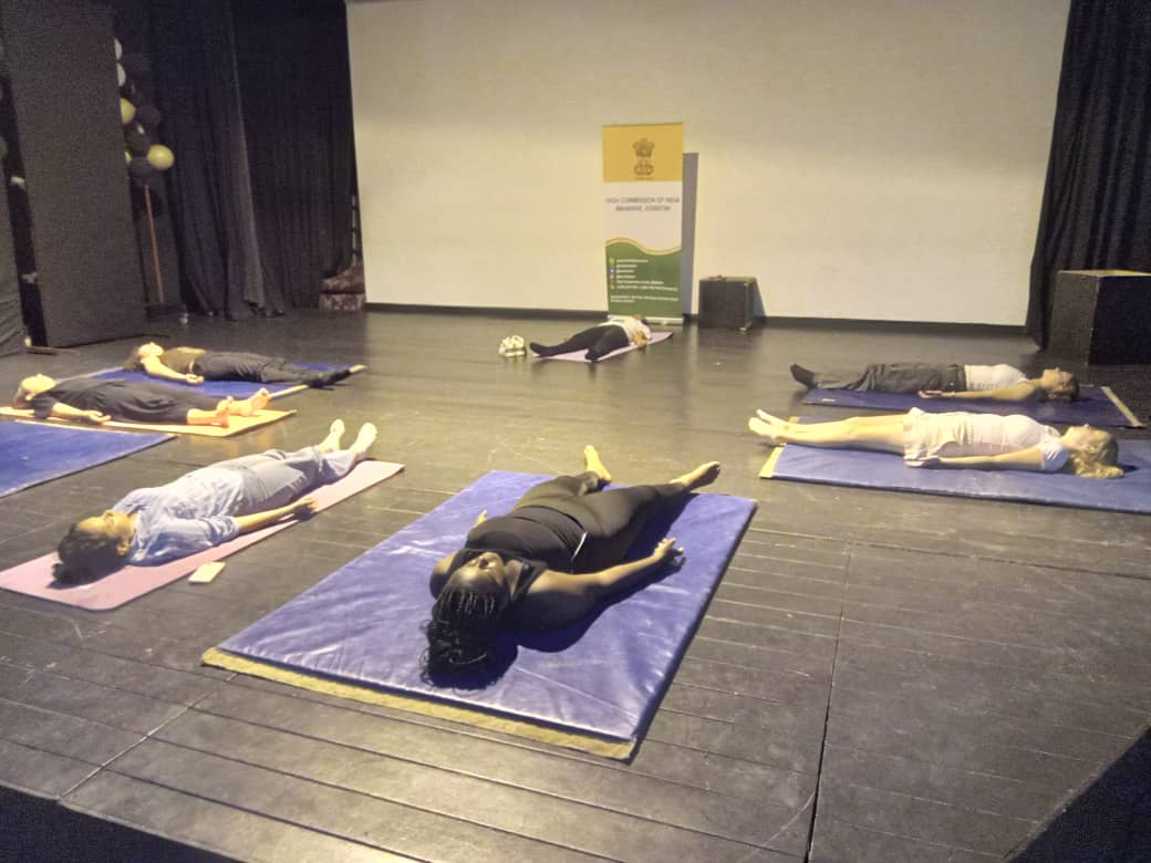 IndiaEswatini's tweet image. High Commission participated in #AsiaWeek by conducting Yoga sessions and introducing Heena designs at @WaterfordUWCSA Eswatini @MEAIndia @IndianDiplomacy @iccr @EswatiniGovern1 @moayush