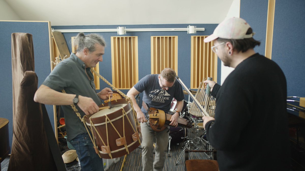 GottaBeHenry's tweet image. Getting the band back together 🎶

#TheMethod Episode 2 dropping soon (not an actual album, sorry)