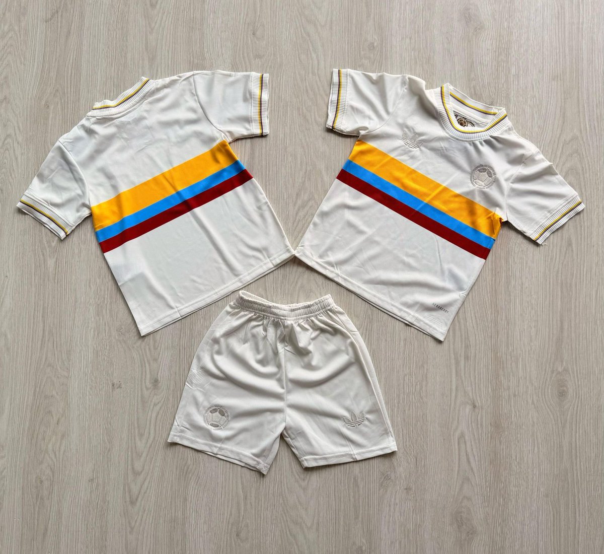 nicooooolSF's tweet photo. 🚨‼️🇨🇴SI HAY CAMISETAS BBB DISPONIBLES PARA APOYAR A LA SELECCIÓN ….  
Escríbeme para  más información 🤩 https://t.co/IoYnQpuQbT