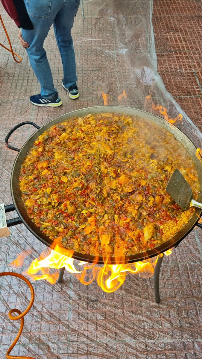 Cooperación Internacional - IYC (@cooperacion) on Twitter photo 📢 ¡Gran noticia! <a href="/GrupoEbro/">Grupo Ebro</a> nos ha donado 5.040 kg de arroz La Cigala.
Esta ayuda llegará a nuestros 4 proyectos de alimentación, que reparten miles de raciones cada mes: La Cocina Social Vistalegre, Cooking For Others y ADN (Ayuda Directa a las Necesidades)
🙏 ¡Gracias! 📷💙 📢 ¡Gran noticia! <a href="/GrupoEbro/">Grupo Ebro</a> nos ha donado 5.040 kg de arroz La Cigala.
Esta ayuda llegará a nuestros 4 proyectos de alimentación, que reparten miles de raciones cada mes: La Cocina Social Vistalegre, Cooking For Others y ADN (Ayuda Directa a las Necesidades)
🙏 ¡Gracias! 📷💙