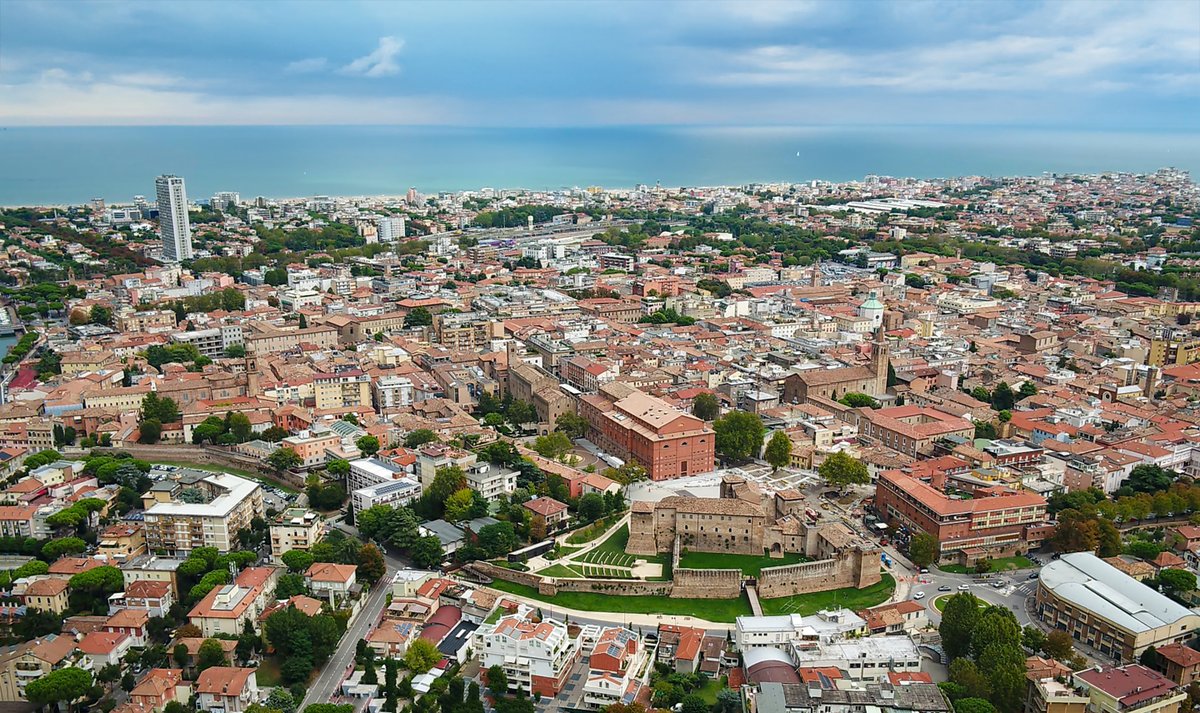 🌍 Parte ufficialmente il PUG di #Rimini
📅 19 marzo, ore 17, Teatro Galli: presentazione pubblica del nuovo Piano Urbanistico Generale.
🌱 Obiettivi: rigenerazione urbana, sostenibilità e qualità della vita.
📌 Evento aperto a tutti.
👉 comune.rimini.it/novita/al-il-p…
#comunerimini