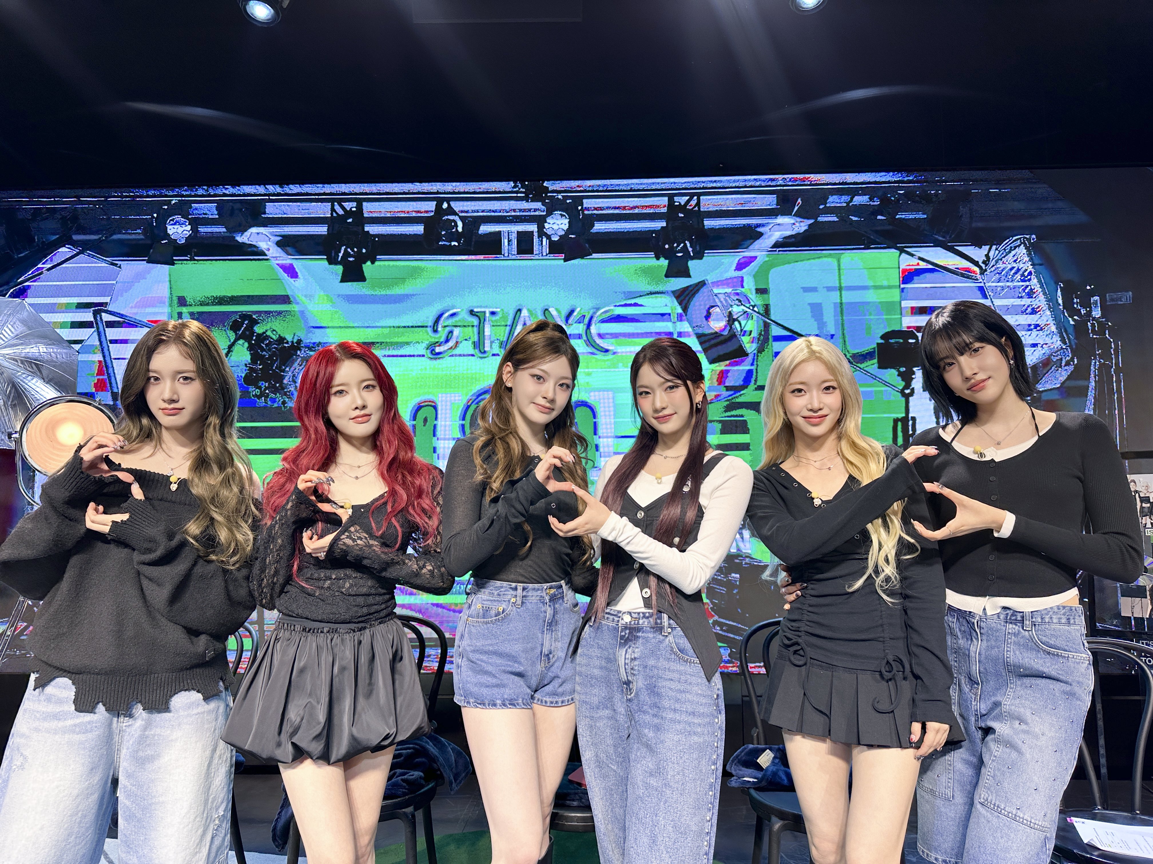 GmUuXLUaEAESd8O?format=jpg&name=4096x4096