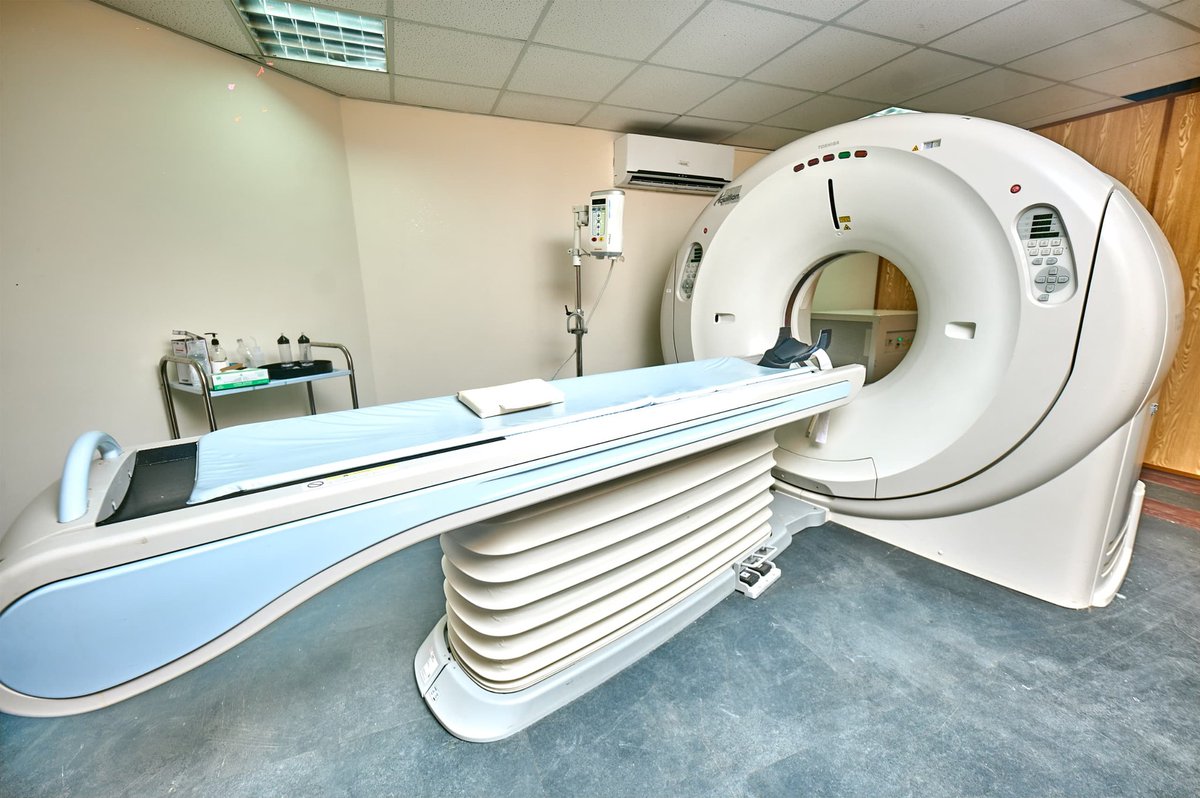 imic_interactiv's tweet photo. Avec ou sans rendez-vous, réalisez votre examen de scanner à IMIC et recevez votre compte-rendu dans les meilleurs délais.
🔸️ 3 scanners de pointe pour une prise en charge rapide
🔸️ Des radiologues expérimentés
🔸️Un cadre chaleureux pour votre confort
#IMIC #Scanner https://t.co/FXA0RbuO6j