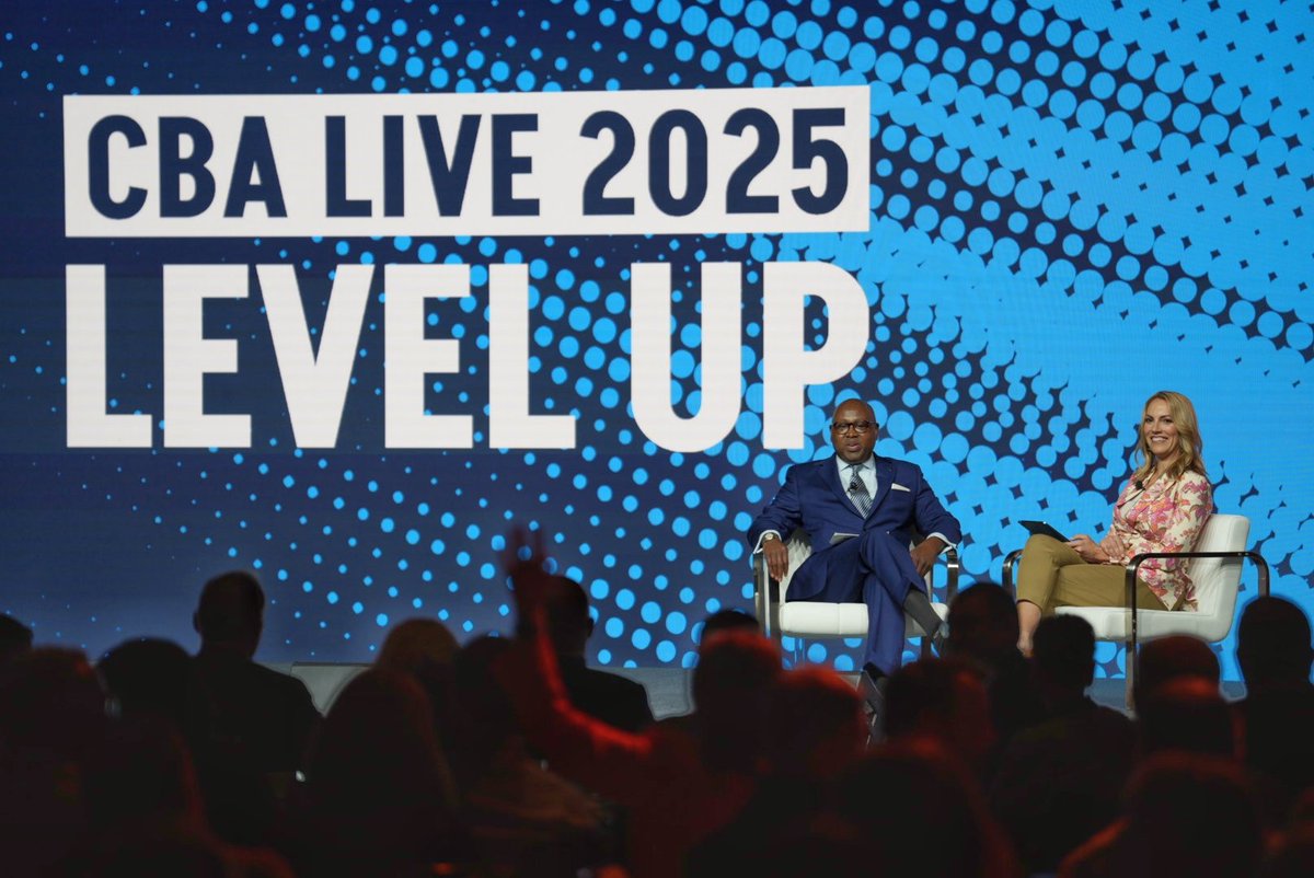 LindseyJCBA's tweet image. Thank you Acting Comptroller Rodney Hood for joining us at CBA LIVE 2025 to share your insights on the future of financial regulation and what’s ahead at the @USOCC. #CBALIVE
