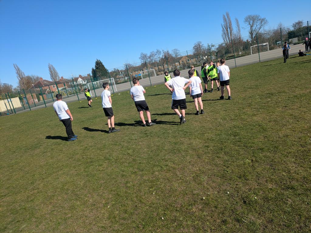 EastfieldPSHull's tweet image. Well done to #6BE and #6CW for their efforts in today's rugby lesson! Showed great determination, teamwork and most of all, progress in tactics! #EPSPE