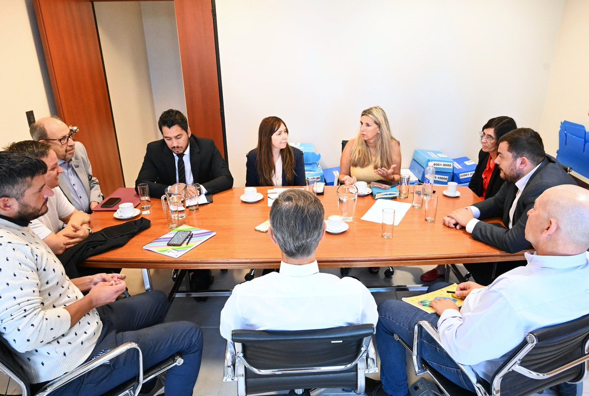 INCENDIOS Y OTROS ESTRAGOS: ANÁLISIS DE PROYECTO

La Comisión de Desarrollo Económico, Recursos Naturales y Ambiente que preside el diputado Emanuel Fernández (Despierta Chubut) analizó hoy martes proyectos legislativos, (...)