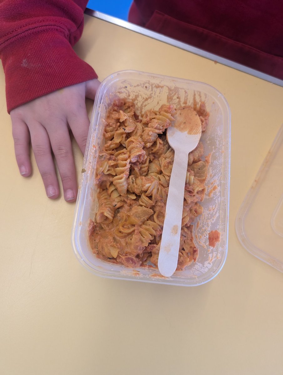 Eastendflatpackmeals tweet media