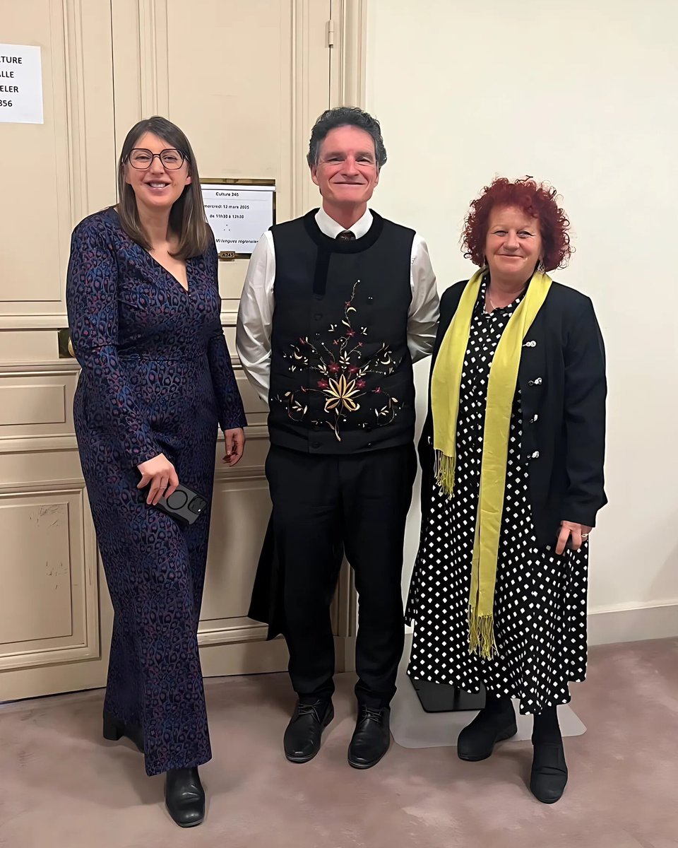 🗣️ Langues régionales : une mission d’information pour évaluer la loi Molac

Quatre ans après l’adoption de la loi Molac sur les langues régionales, dont j’étais rapporteure au #Sénat, une mission d’information sénatoriale se penche sur sa mise en œuvre. 

THREAD 🧶⬇️