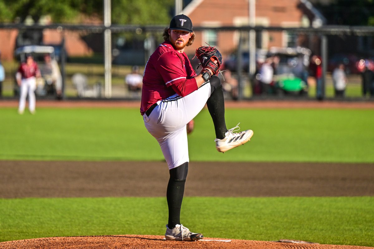 Mid 1 | #18 Troy 0, UAB 0

Jacob Roettgen takes the mound for the Trojans.