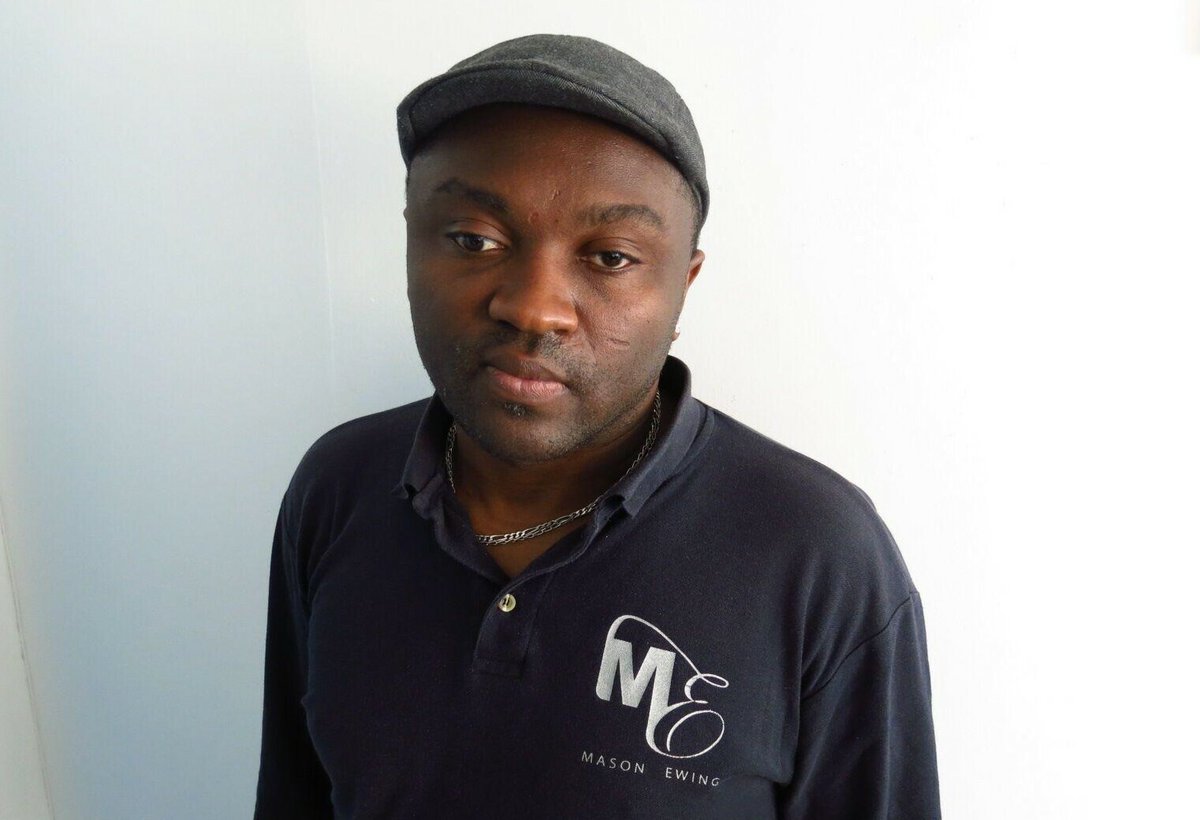 le_Parisien's tweet photo. 🔵 INFO LE PARISIEN | l’artiste Mason Ewing visé par des plaintes pour viols et agressions sexuelles.

Sollicité, le styliste et producteur franco-camerounais de 42 ans, n’a pas répondu.

➡️ https://t.co/QgcKoAoN1q https://t.co/jWQO3JopMN
