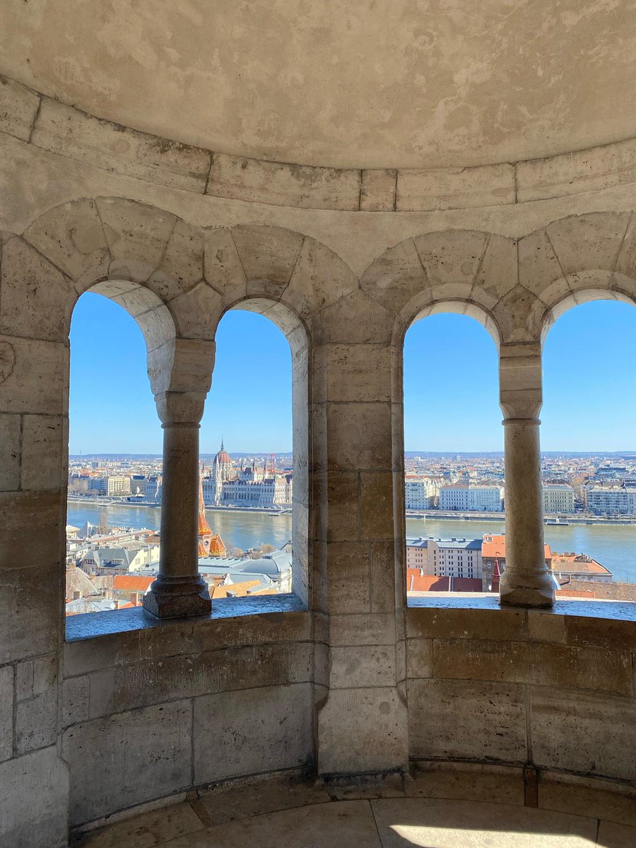 RiverVoyages's tweet photo. Looks like its been a beautiful day on board #AmaSonata for our colleagues Vicky and Mattpicture-perfect streets to the impressive Hungarian Parliament Building...

Discover our sailings ➡️ https://t.co/Vw4q2s3kGB https://t.co/IPvv97eLw6